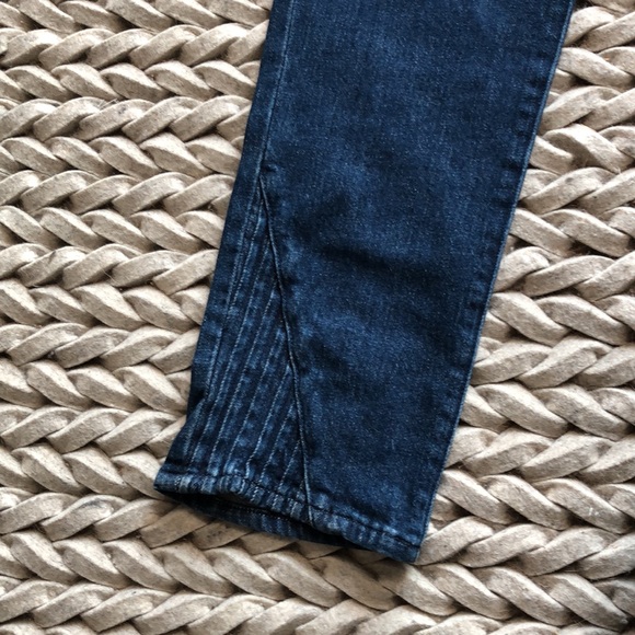 J Brand Ruby Jeans - Picture 4 of 6